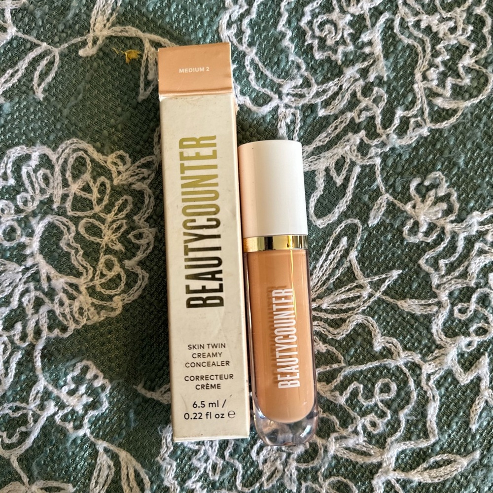 SOLD OUT Beautycounter Medium 2 Concealer